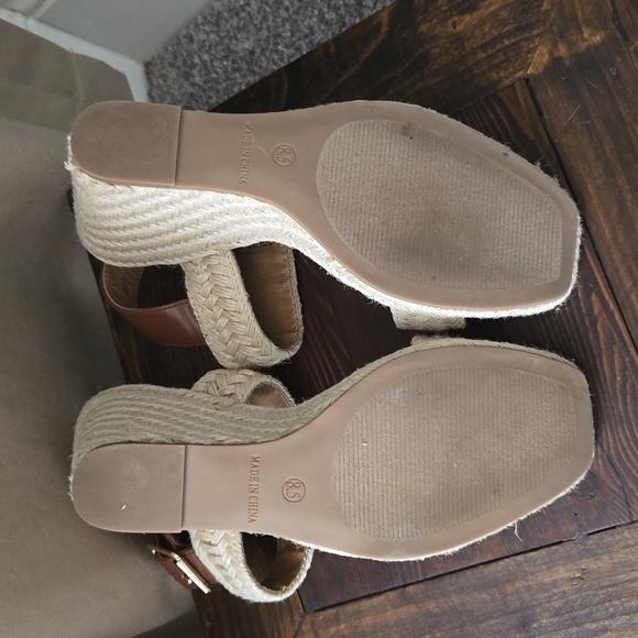 Steve Madden Wedge Sandles - Picture 8 of 12